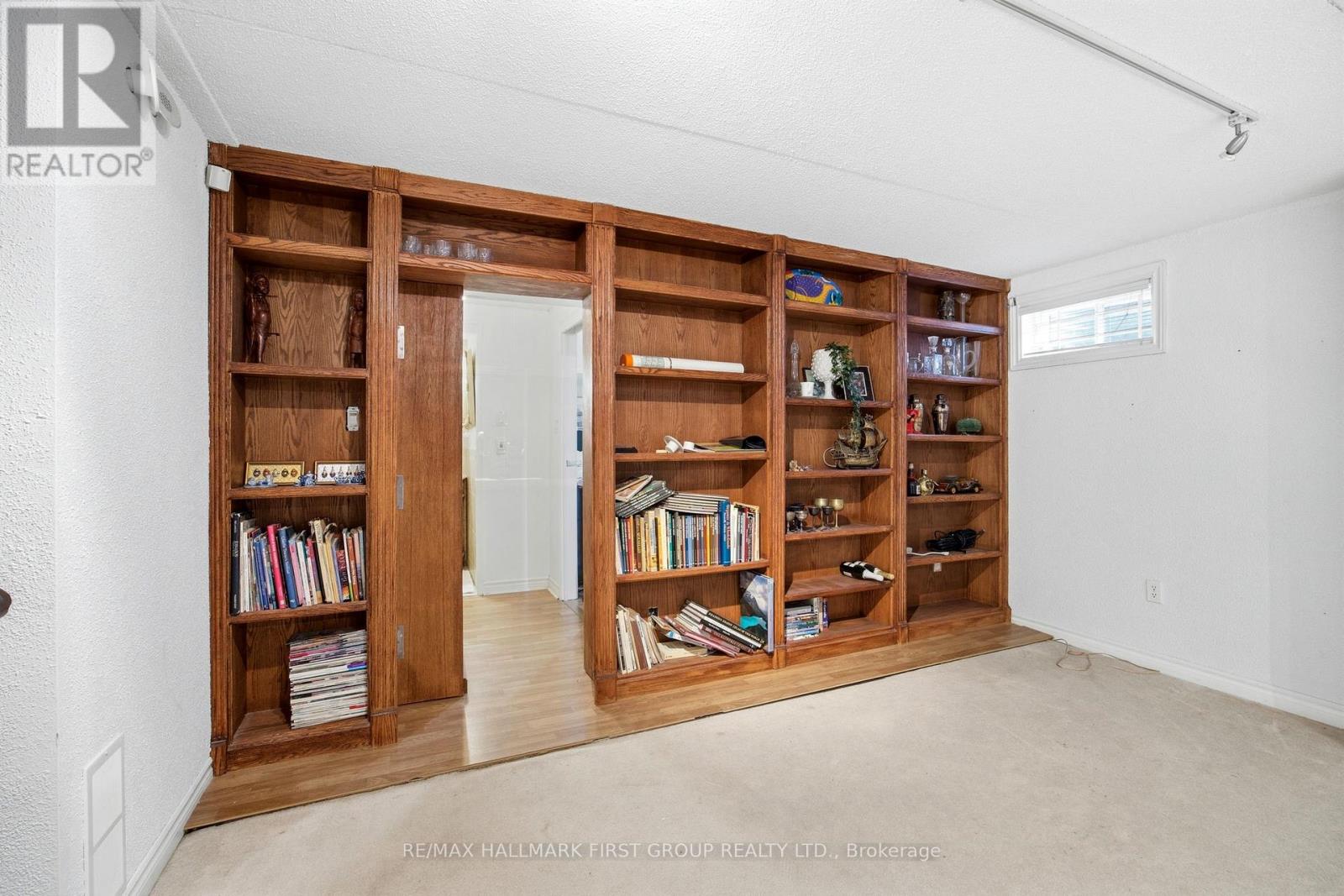 11 BOWERS COURT - 25