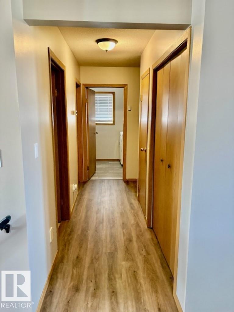 5609 45A ST - Image 18