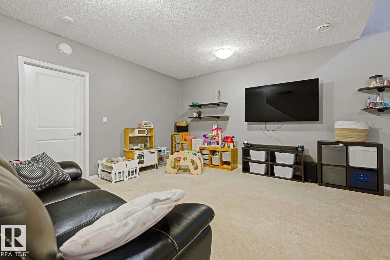 2015 74 ST SW - Image 28
