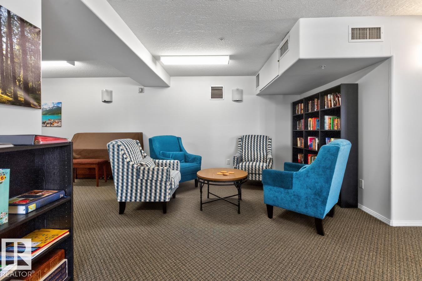 #208 8315 83 ST NW - 19