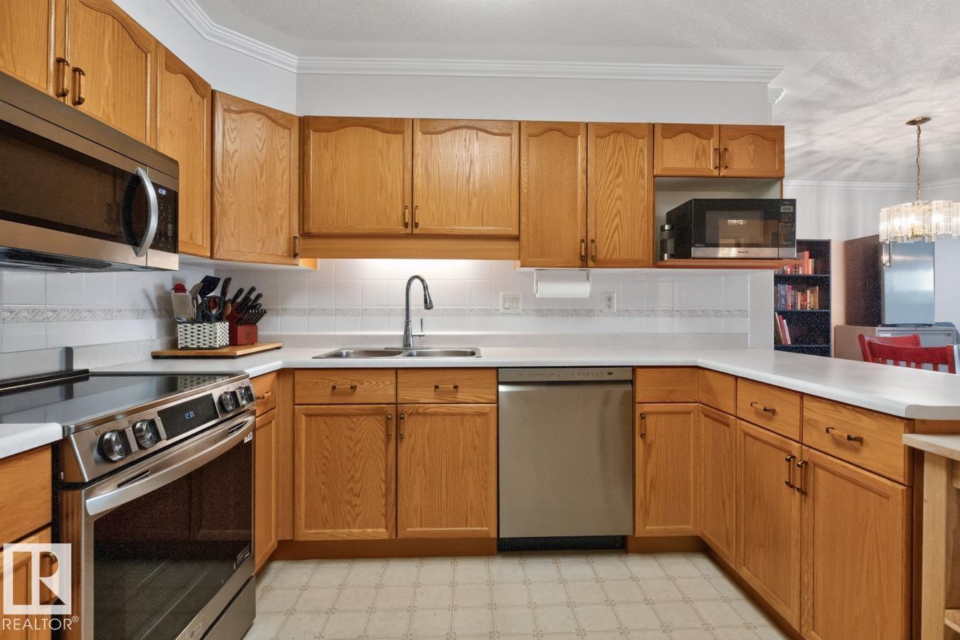 #208 8315 83 ST NW, Idylwylde, Edmonton photo 4