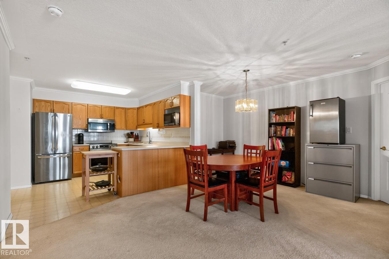 #208 8315 83 ST NW, Idylwylde, Edmonton photo 5