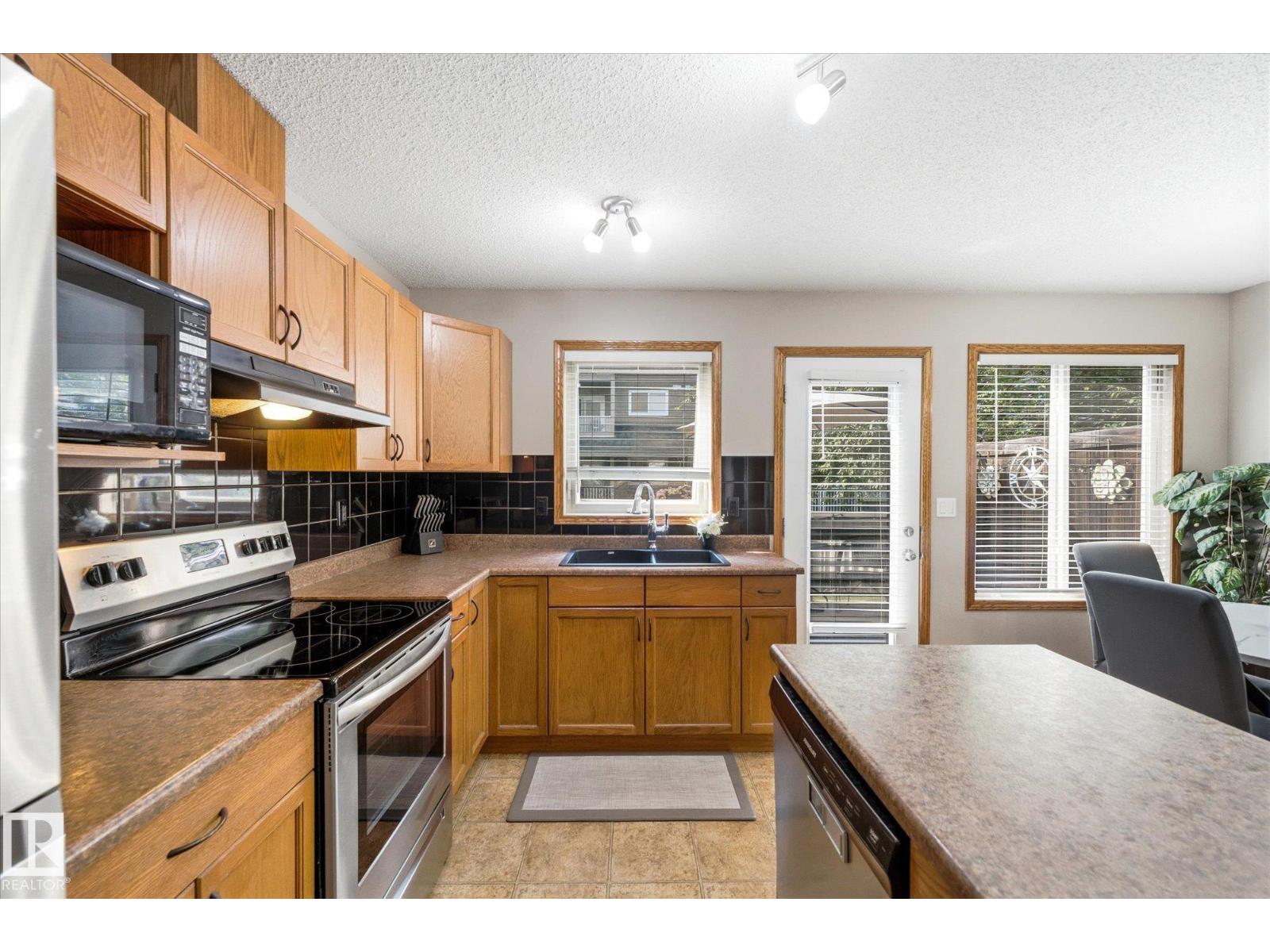 #27 290 SPRUCE RIDGE RD - 10