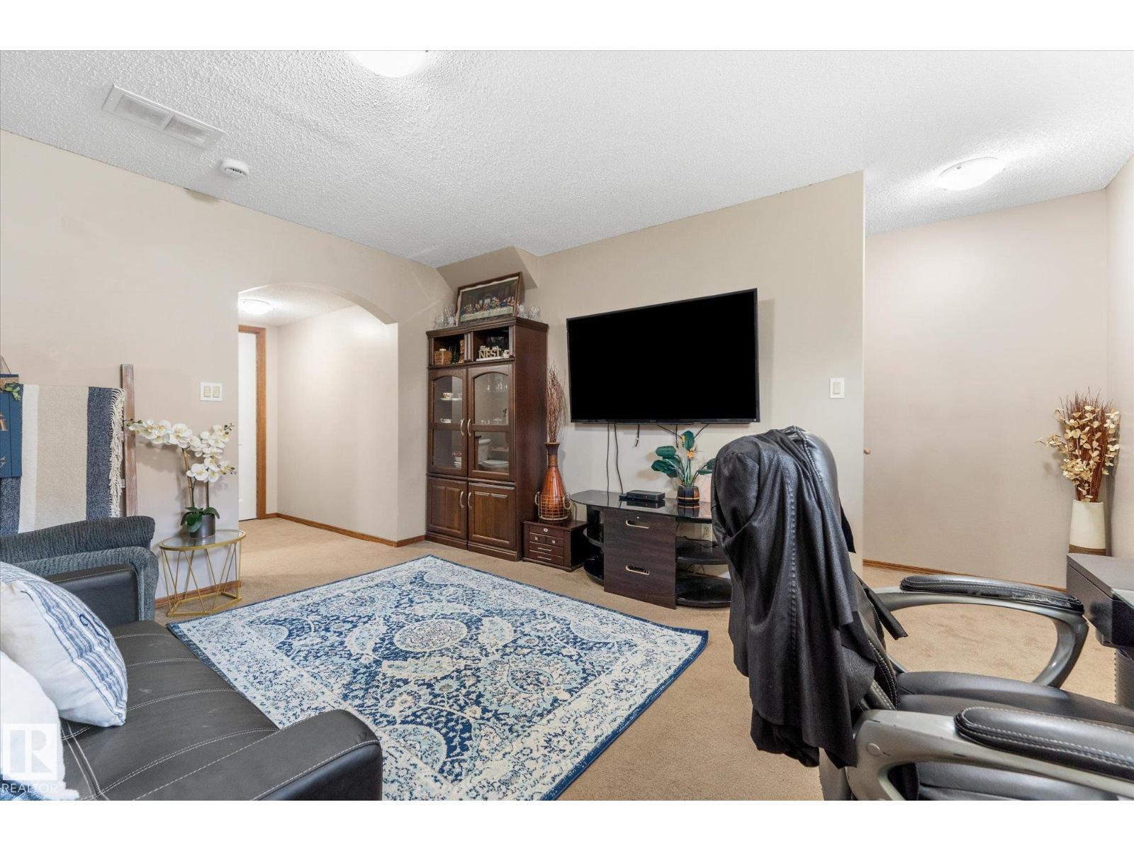#27 290 SPRUCE RIDGE RD - 26