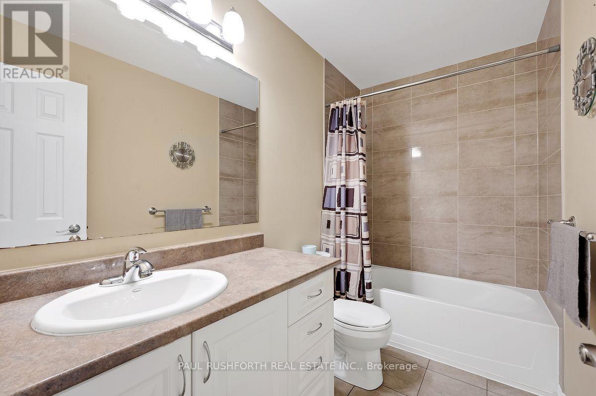 3 Bed, 4 Bath House for Sale in Ottawa – 668 PETRICHOR CRESCENT, Ottawa – MLS# X13616952 - Image 45