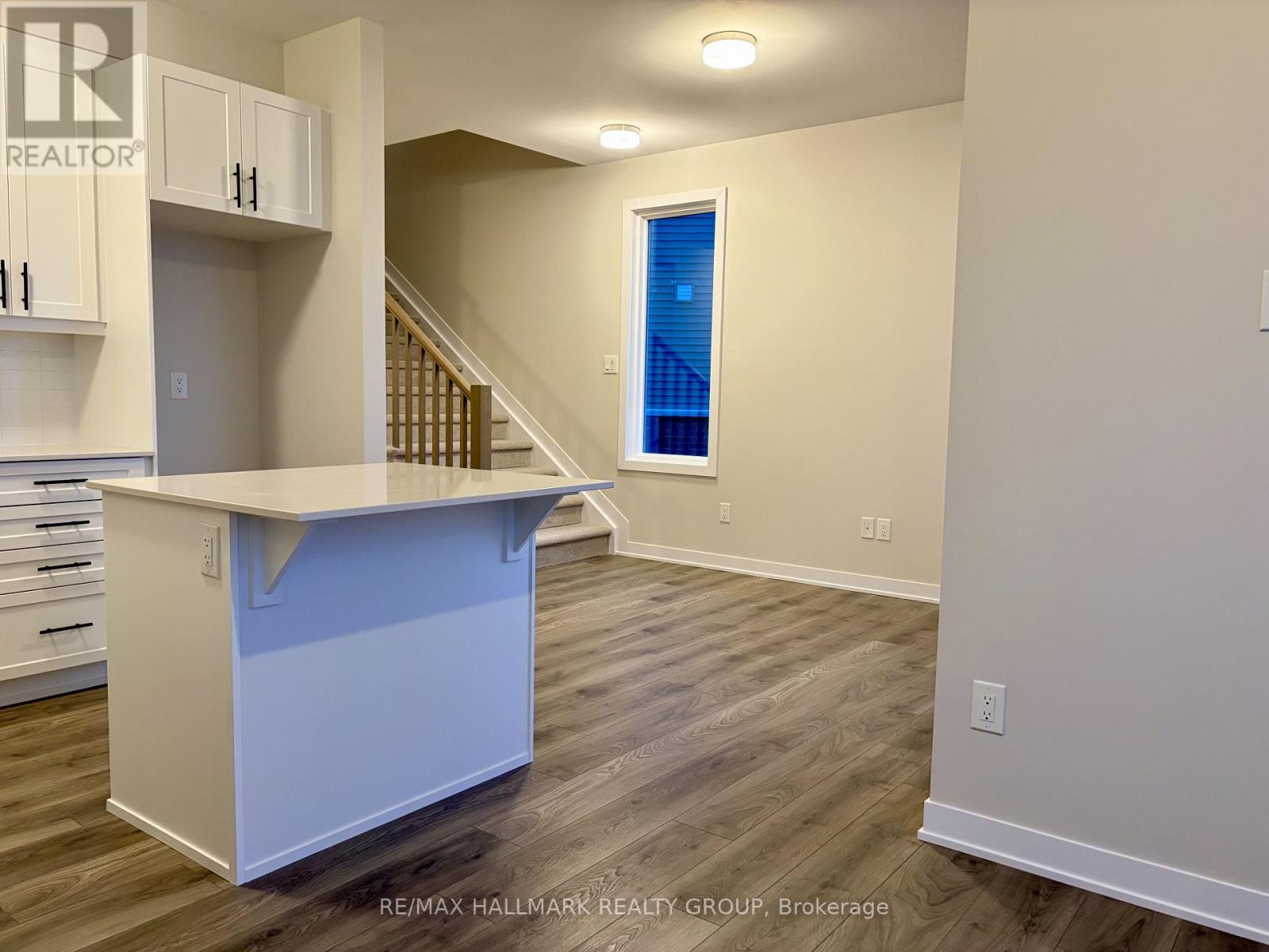 3 Bed, 4 Bath House for Rent in Ottawa – 747 HAFLINGER ROW, Ottawa – MLS# X13617084 - Image 21