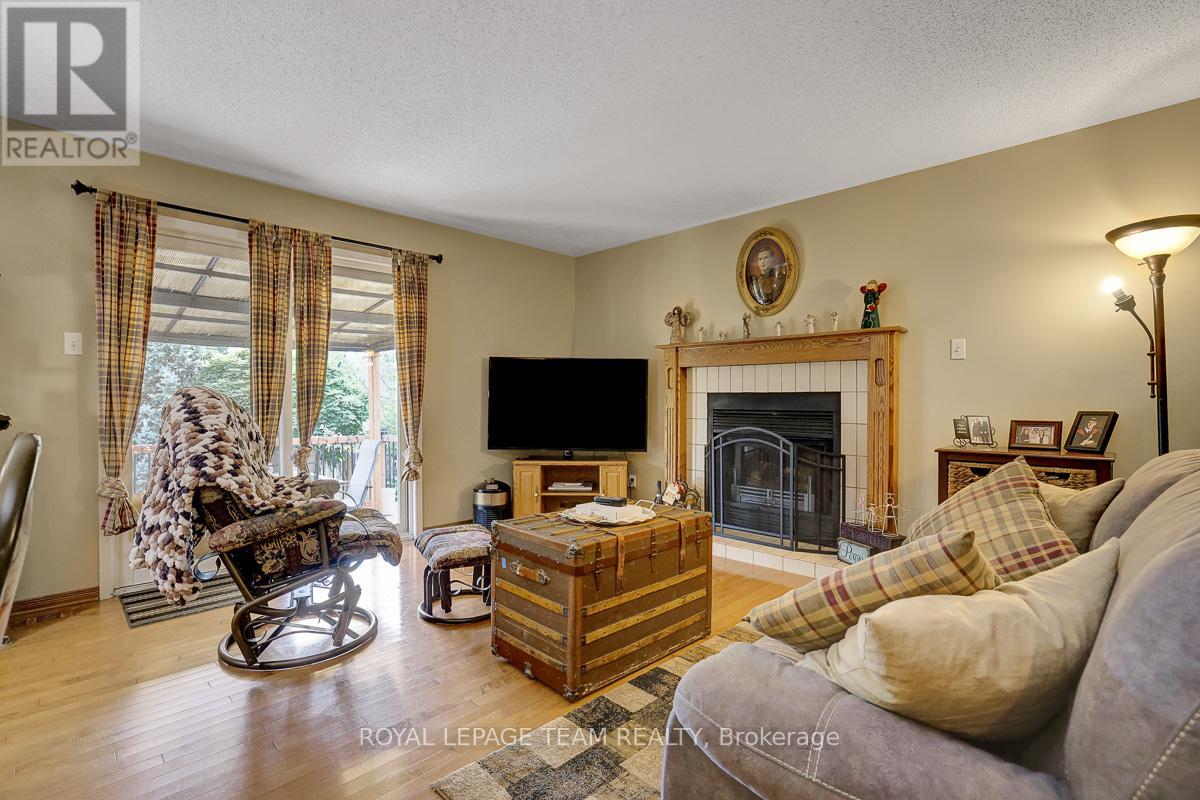 110 ALFRED STREET - 10