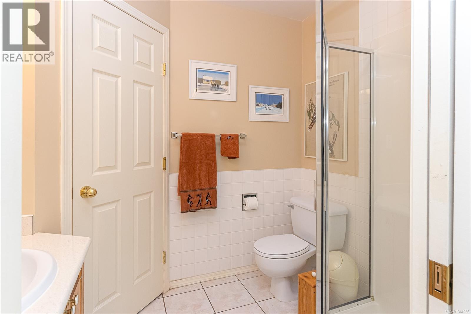 5435 Fowler Rd - Image 26