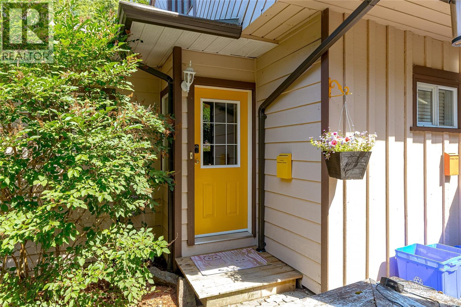 5435 Fowler Rd - 37