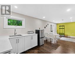 Bsmt - 17 Sabrina Court, Richmond Hill, ON L4C5P8 Photo 14