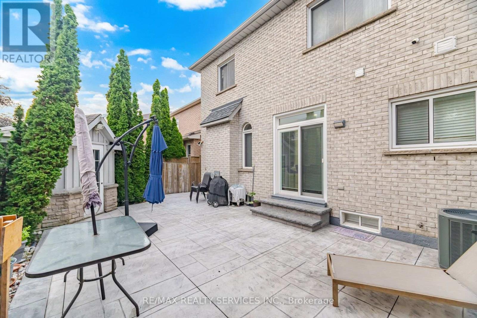 45 SKYLARK DRIVE - 49