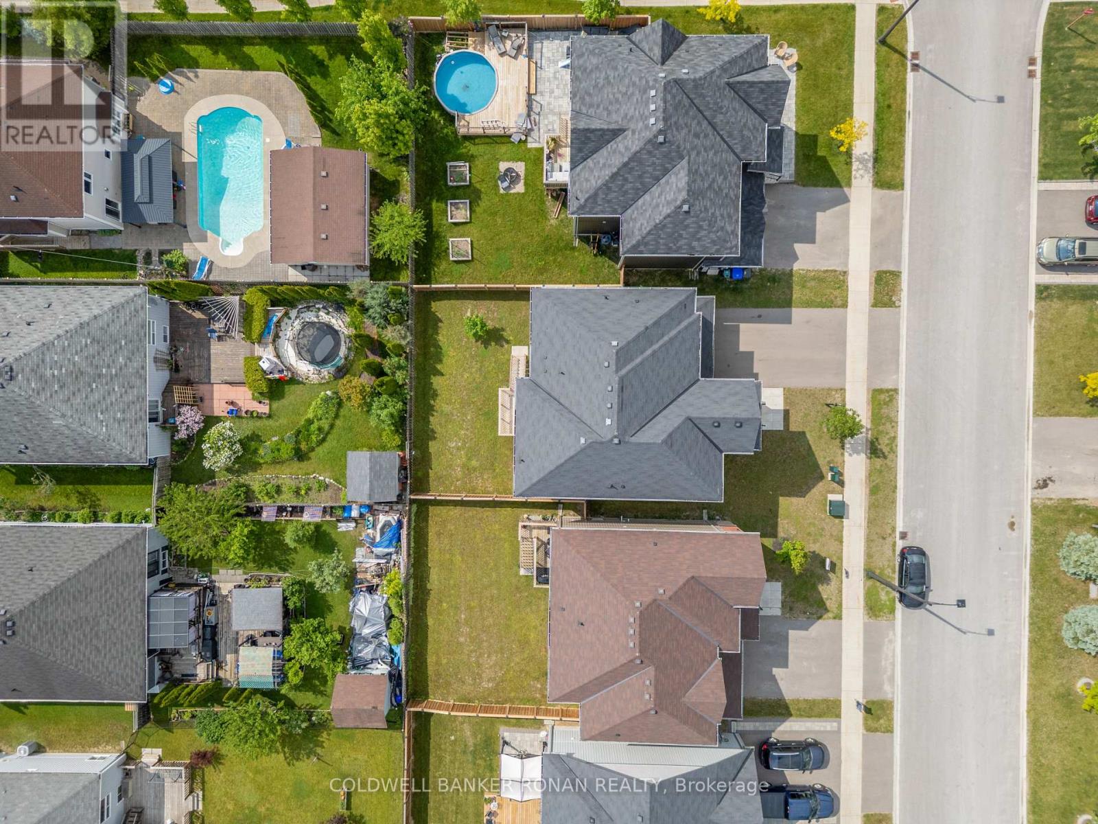 203 ROY DRIVE - 40
