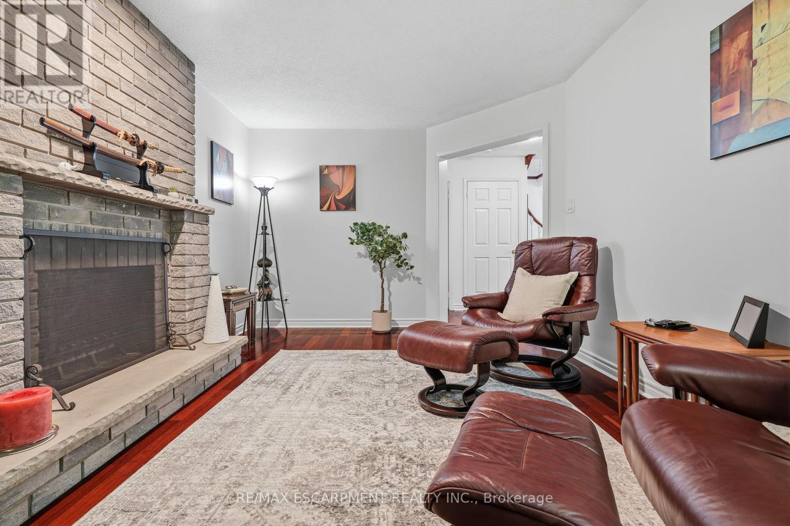 1154 WINDRUSH DRIVE - 21