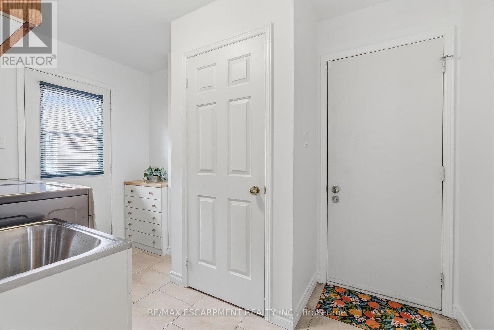 1154 WINDRUSH DRIVE - 23