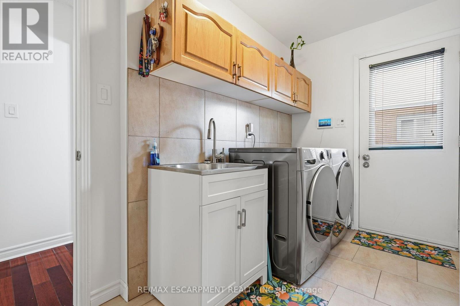 1154 WINDRUSH DRIVE - 24