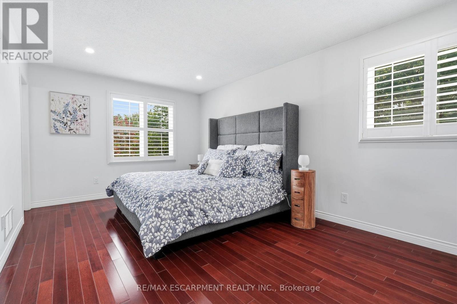 1154 WINDRUSH DRIVE - 27