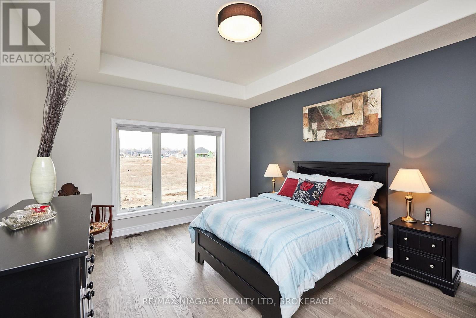 #5 9 SASSAFRAS ROW - Image 17