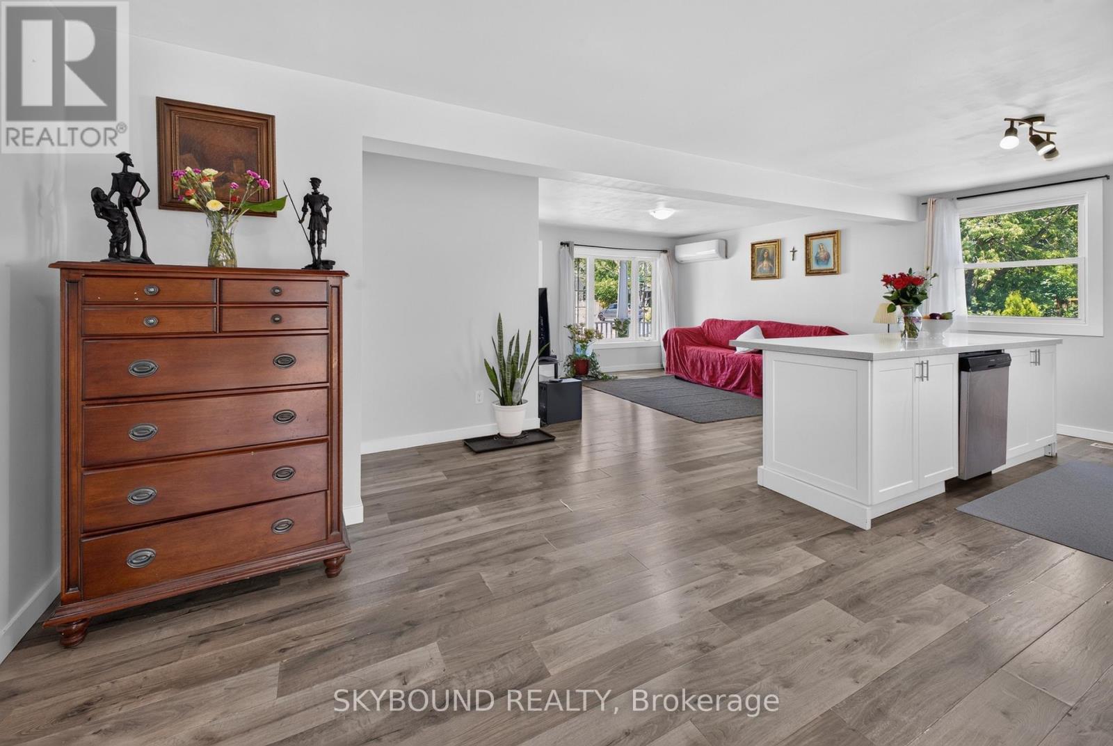 49 POWERVIEW AVENUE - 12