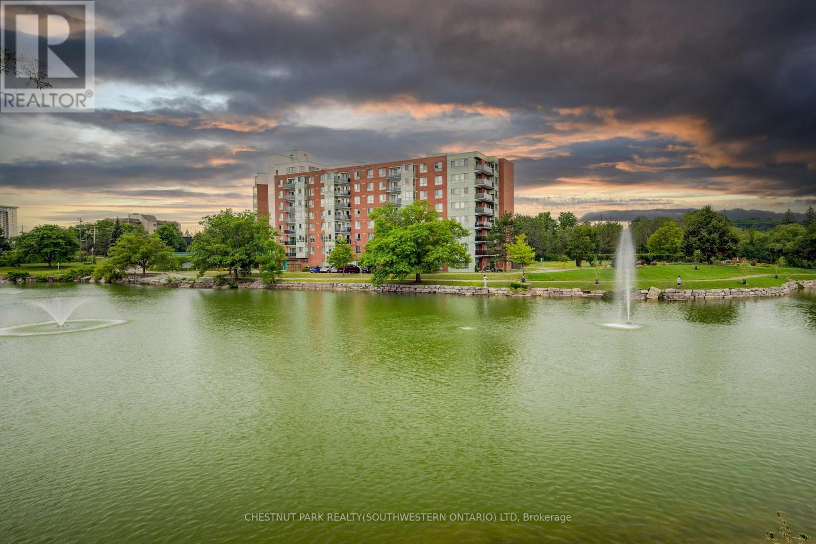 #PH14 30 BLUE SPRINGS DRIVE - 2