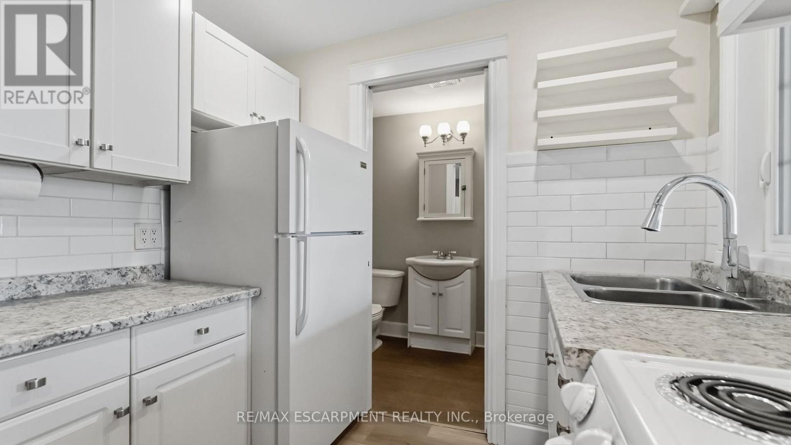 180 WEST AVENUE N - 10