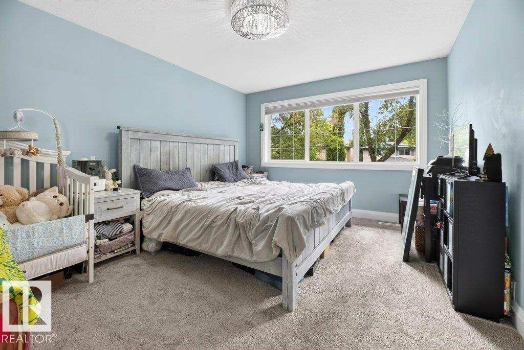 10724 72 Avenue NW - Photo 17
