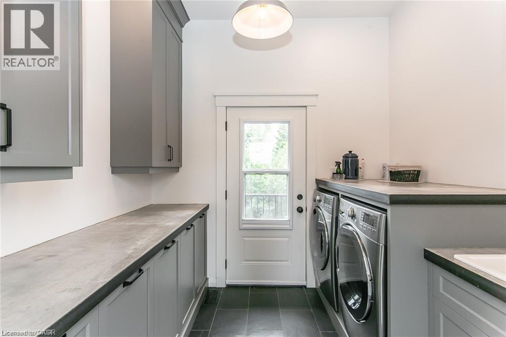 141 RUTH ANNE Place - Image 6