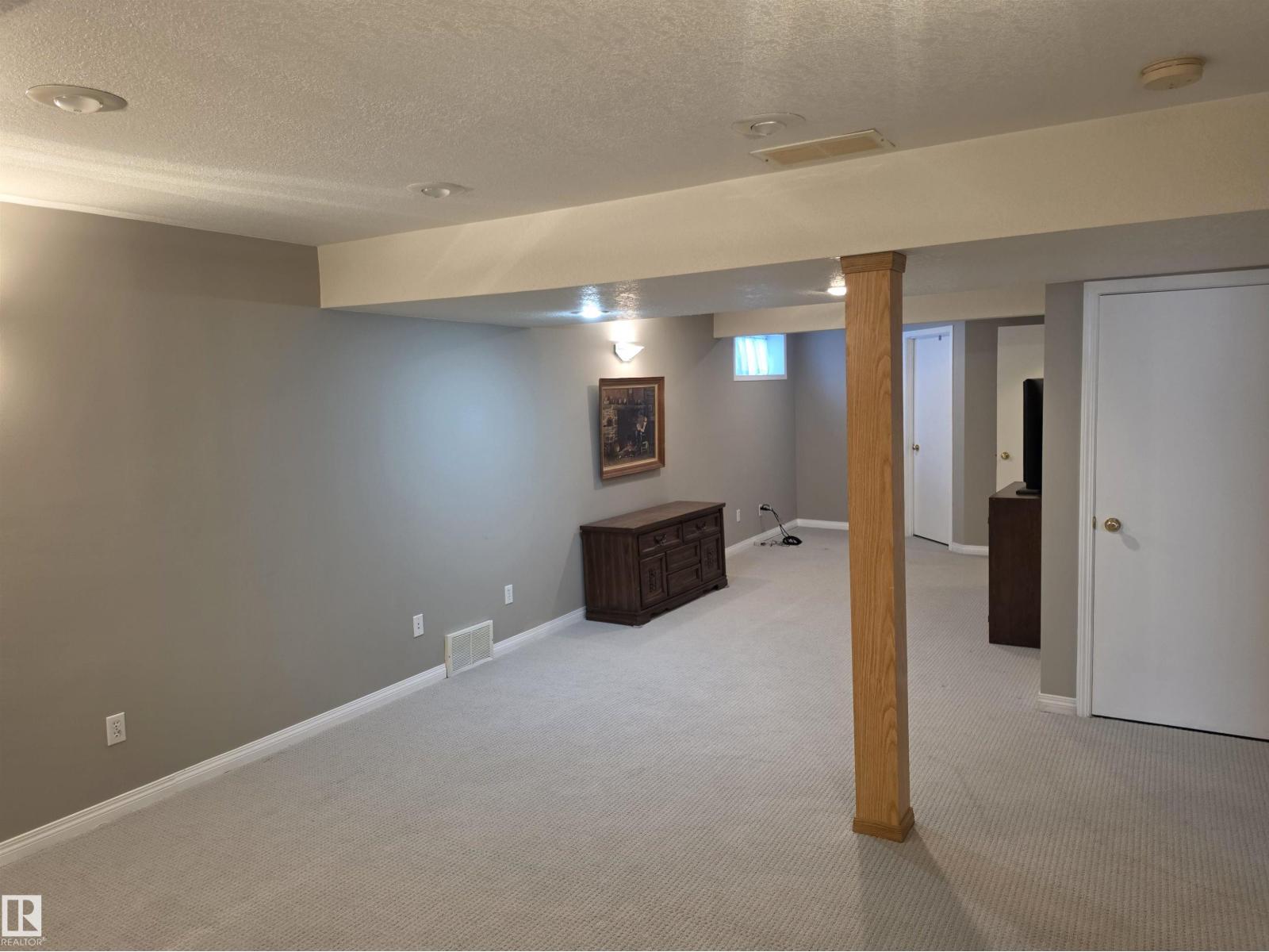 #17 15 RITCHIE WY - 23