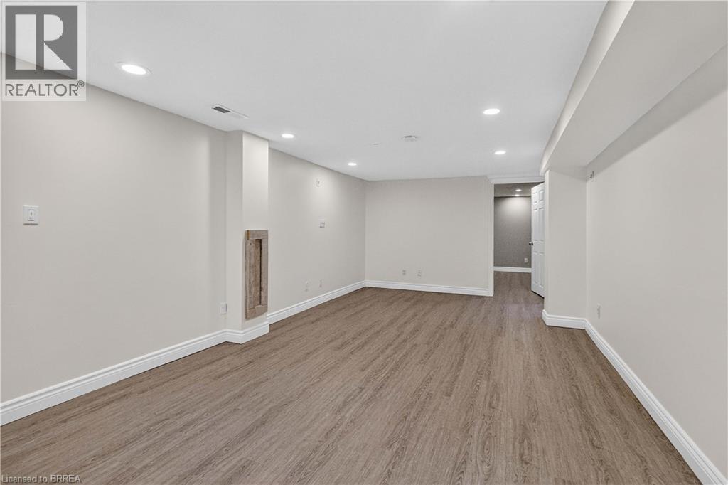 78 NORMAN Street - Image 32