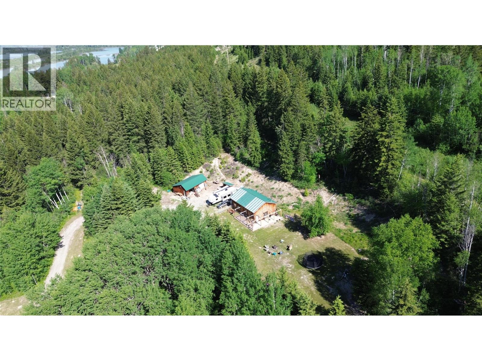 5055 95 Highway - 2