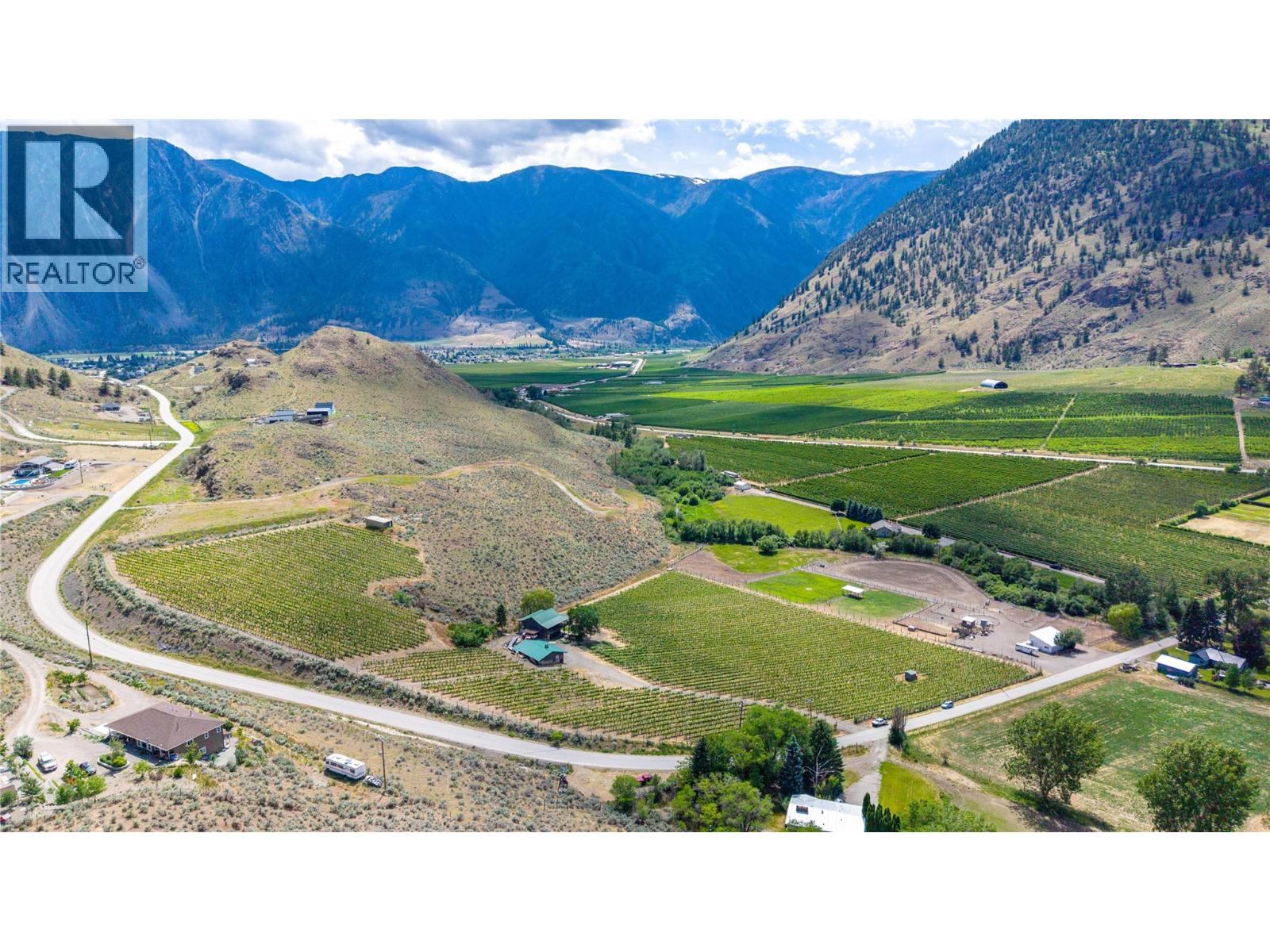 2795 Liddicoat Road - 66