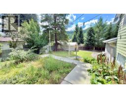 1120 Gowrie Street, Greenwood, BC V0H1J0 Photo 18