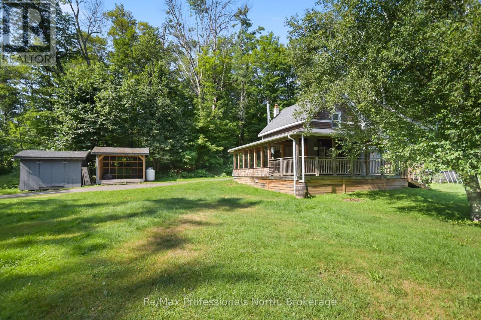 1658 HOUSEY'S RAPIDS ROAD - 34