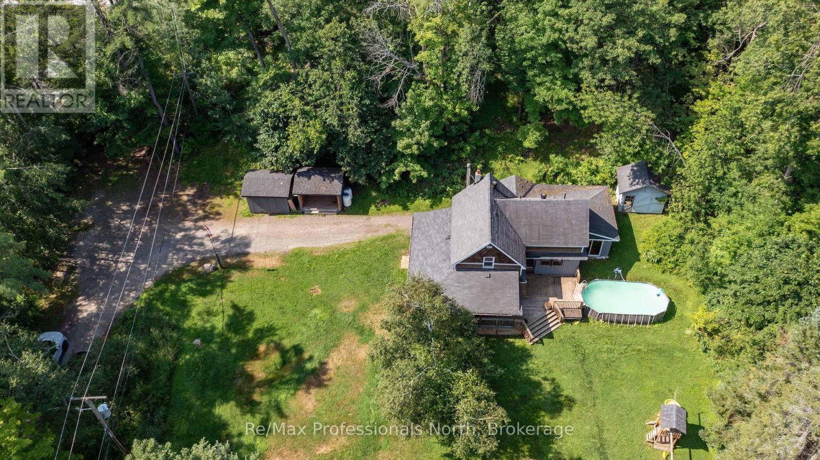 1658 HOUSEY'S RAPIDS ROAD - 40