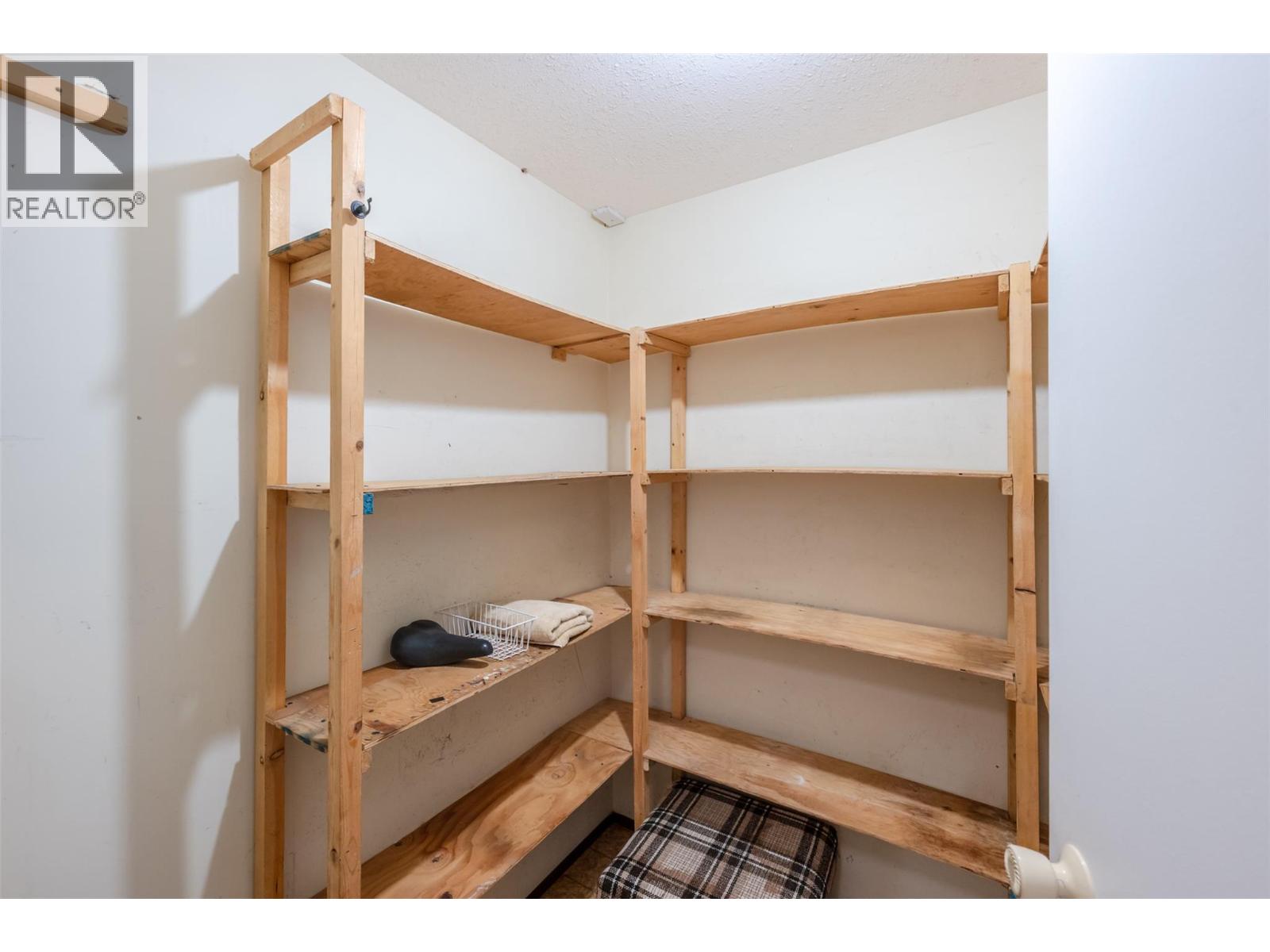 #416 150 Skaha Place - 21