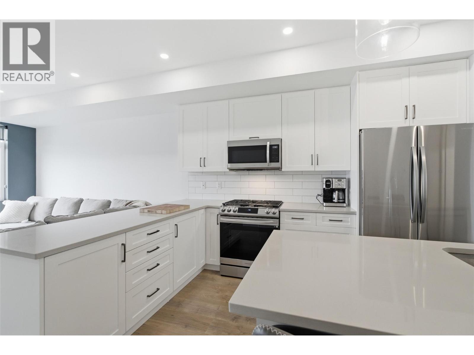 #122 1901 Qu'Appelle Boulevard - Image 21