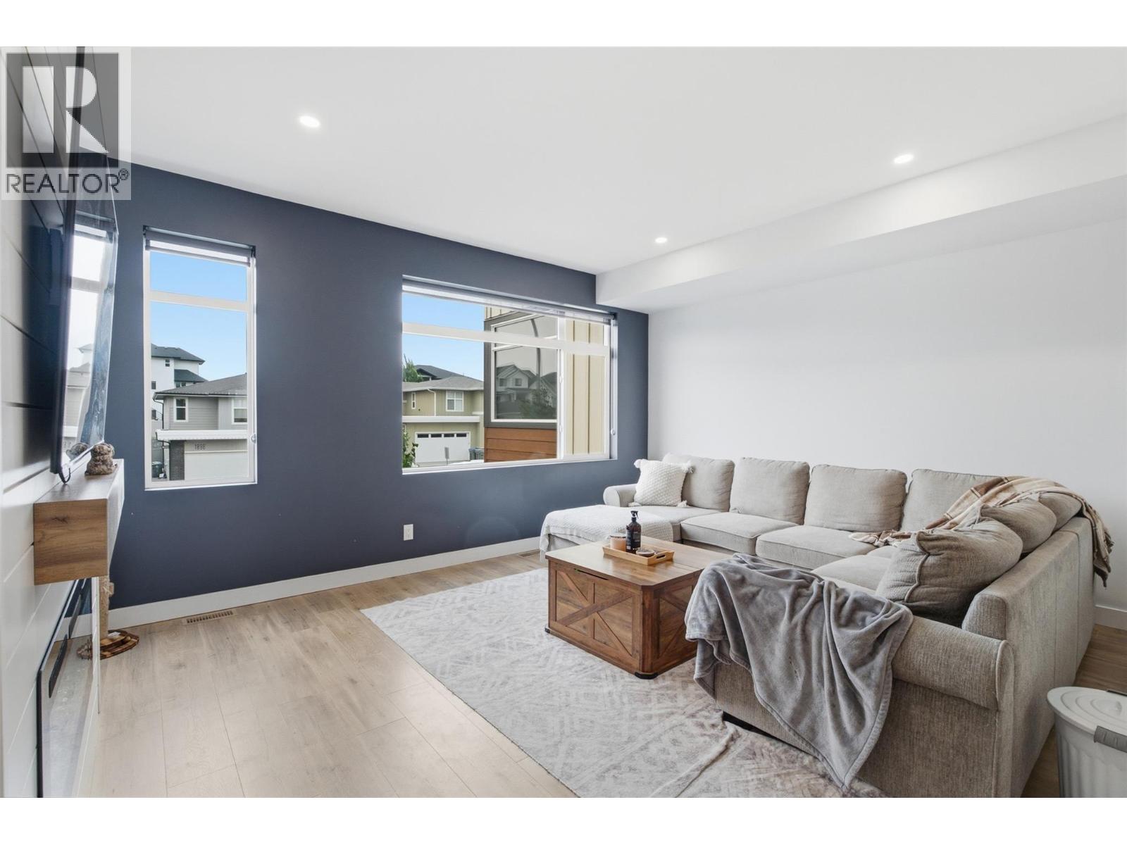 #122 1901 Qu'Appelle Boulevard - Image 35