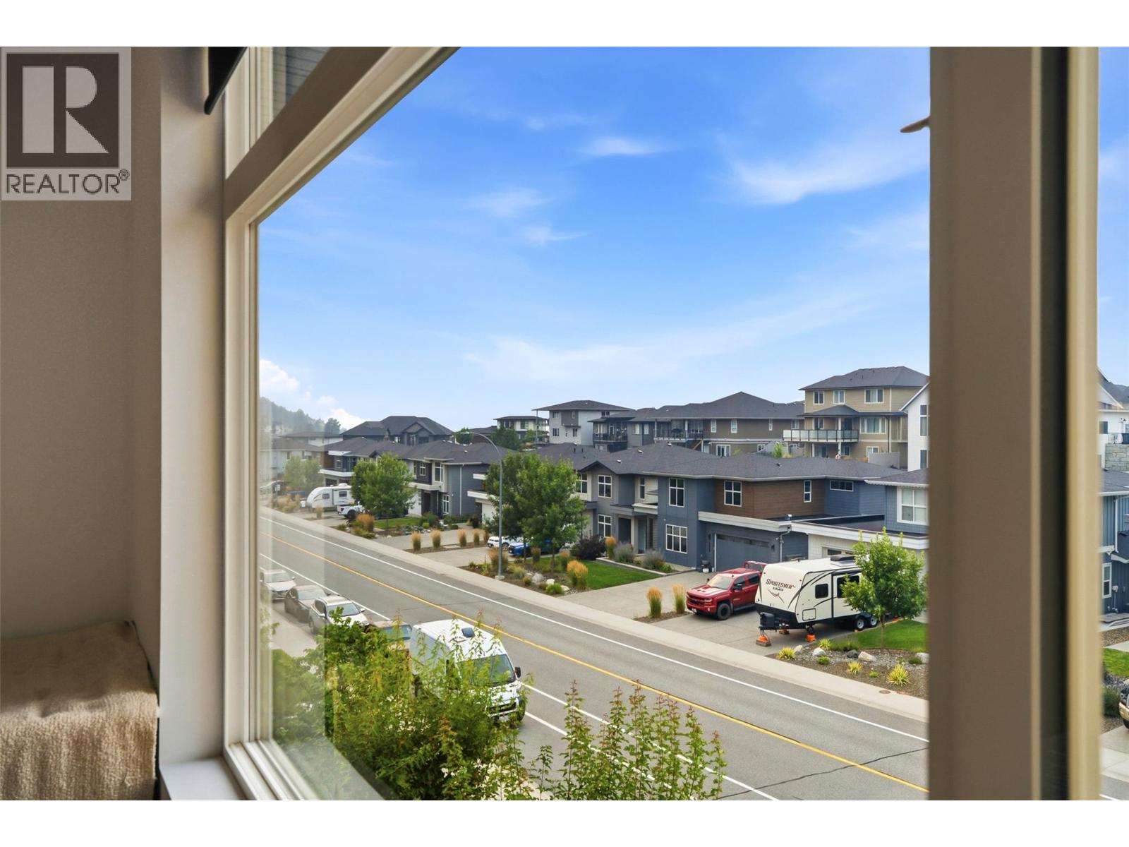 #122 1901 Qu'Appelle Boulevard - 44