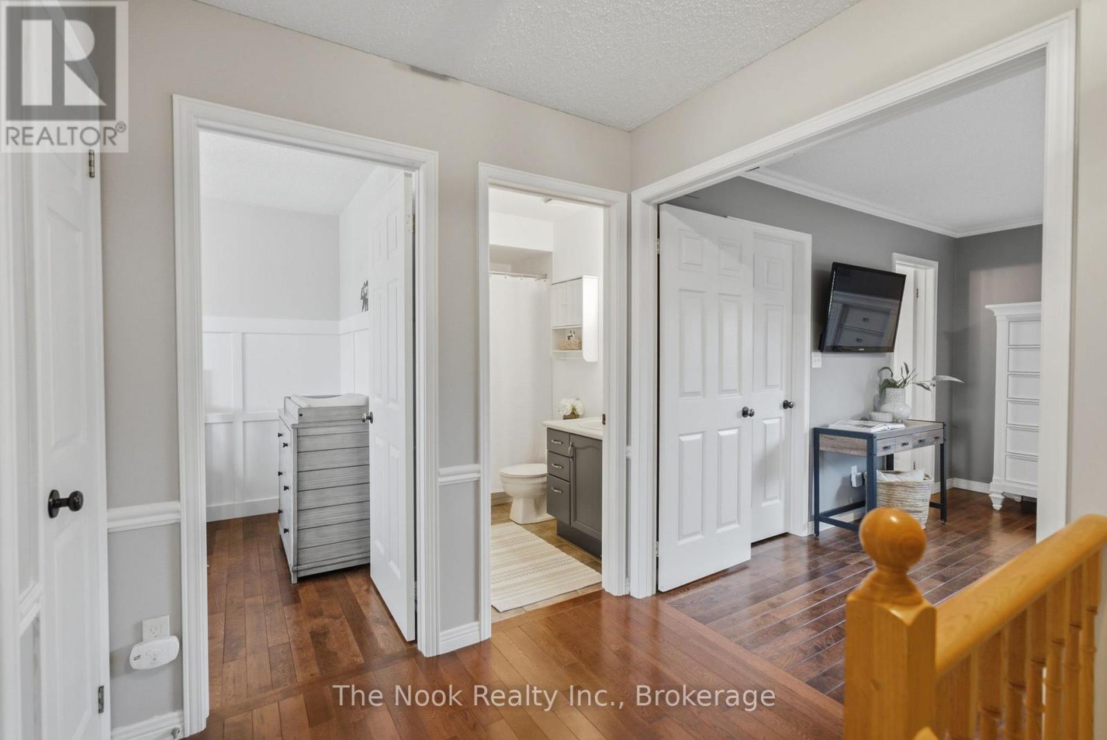5 FIELDCREST AVENUE - Image 19