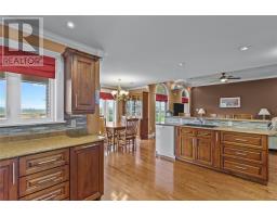 45 Kestrel Drive thumbnail 16