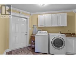45 Kestrel Drive thumbnail 17
