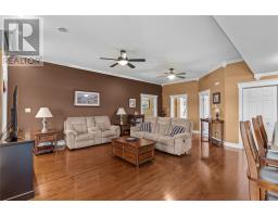 45 Kestrel Drive thumbnail 10