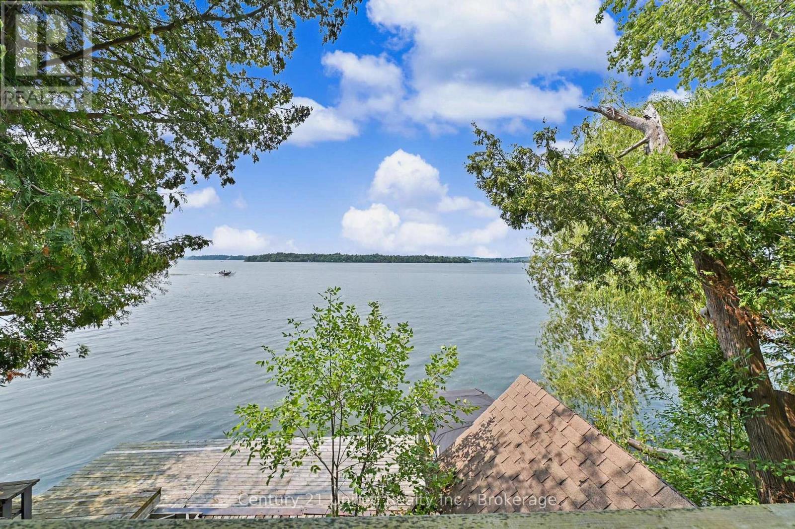 176 ROBINS ROAD - 14
