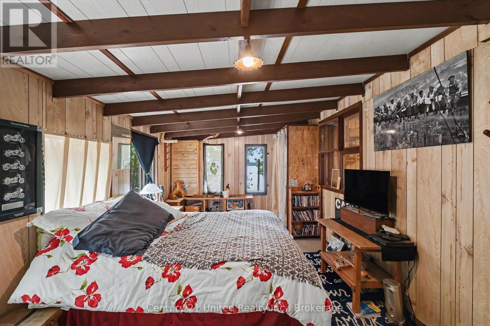 176 ROBINS ROAD - 28