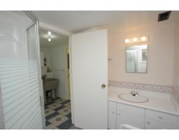 12754 15 Avenue, Surrey, BC V4A1K4 Photo 24