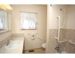 12754 15 Avenue, Surrey, BC V4A1K4 Photo 13