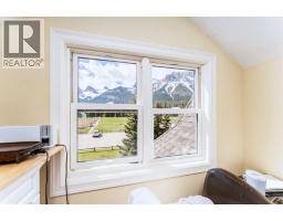 533 1st Street, Canmore, AB T1W3B8 Photo 36