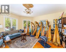 533 1st Street, Canmore, AB T1W3B8 Photo 16