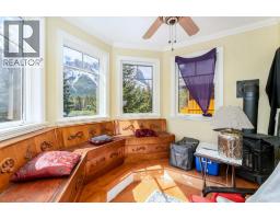 533 1st Street, Canmore, AB T1W3B8 Photo 29
