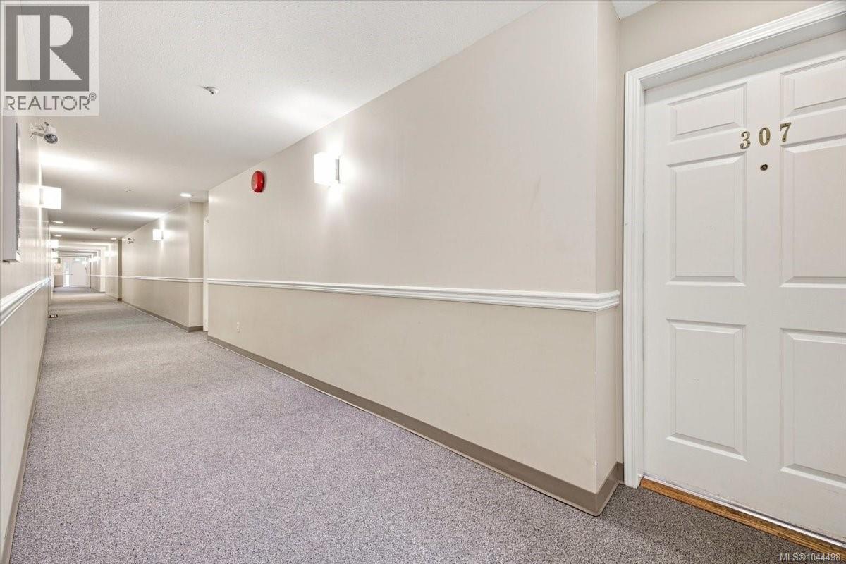 #307 1631 Dufferin Cres - Image 24