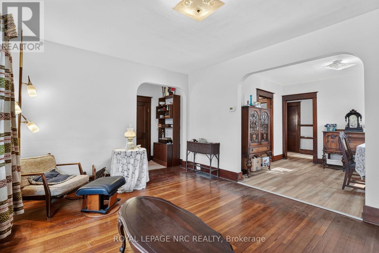 301 DUFFERIN STREET - 9
